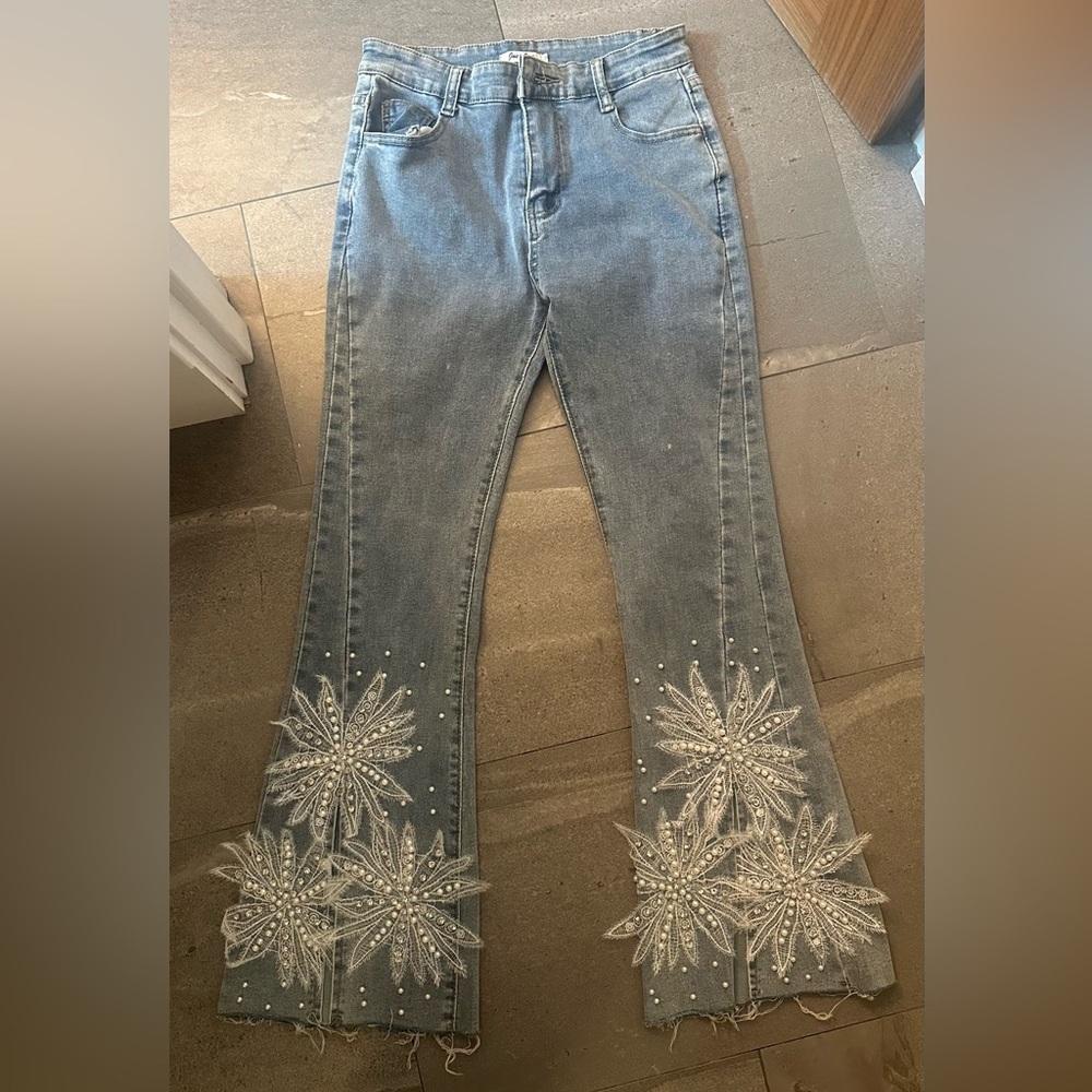 Women's Light Blue Jeans
